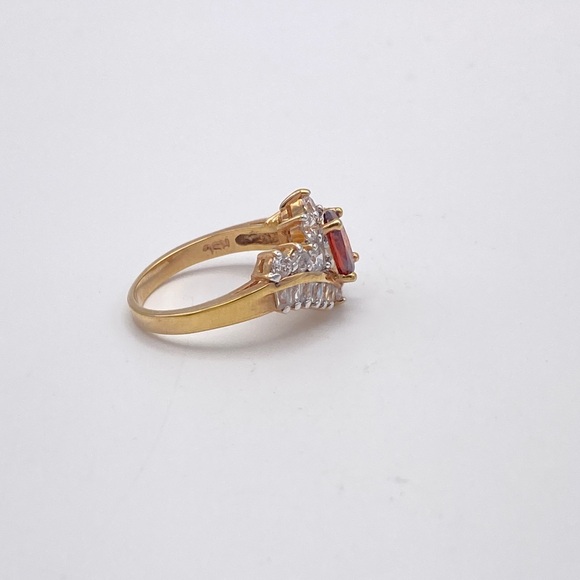 Vintage Garnet and CZ Cocktail Ring; Size 8 - Picture 2 of 5